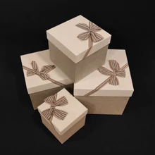 Díszdobozok masnival