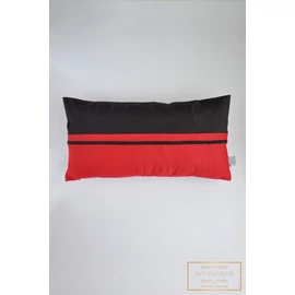 Hosszúkás díszpárnahuzat - Fekete, piros, dekoratív csíkkal 